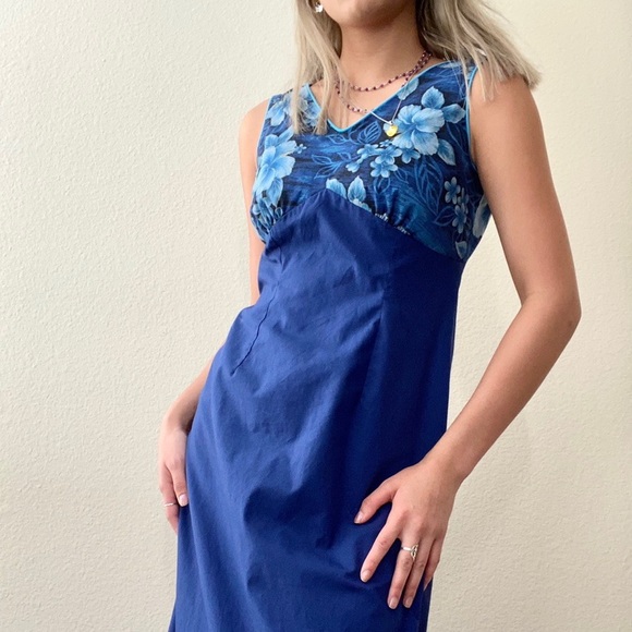 True Vintage Floral Hawaiian Maxi Dress 🌺🦋!! - Picture 3 of 4